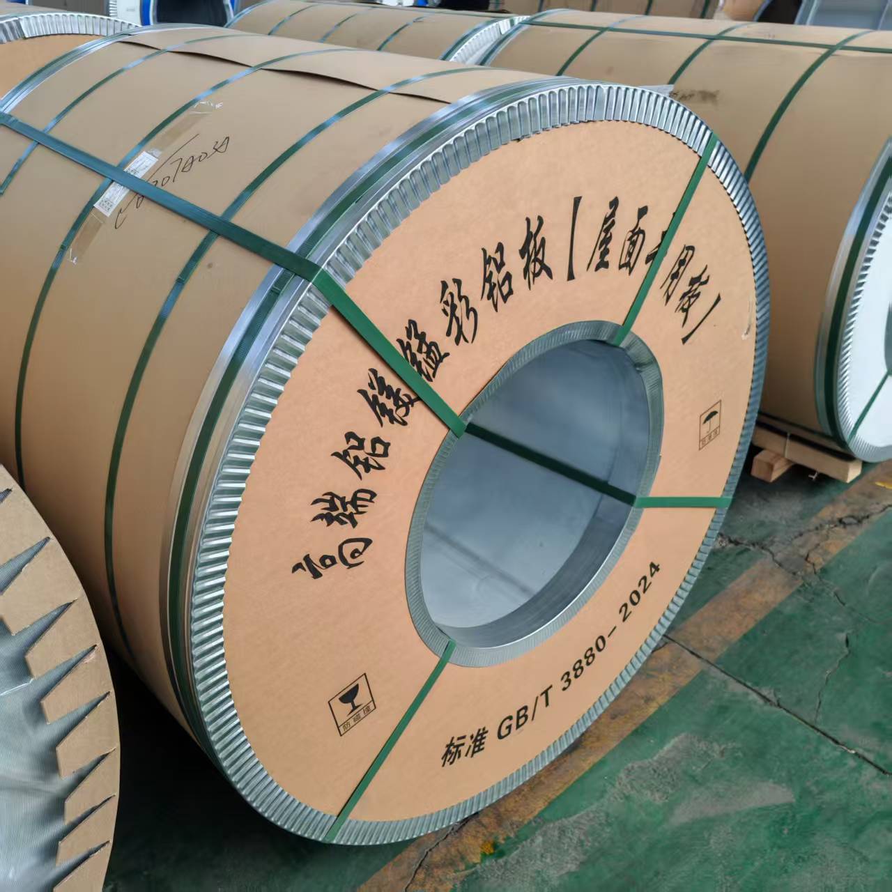 铝镁锰板哪个靠谱